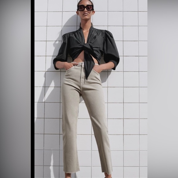 Zara Denim - ZARA PREMIUM JEANS IN TAUPE PREMIUM DENIM COLLECTION